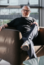 Portrait Alexander Fuerer2